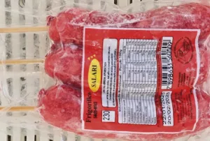 Espetinho de Calabresa Apimentada