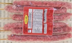 Espetinho de Linguiça de Frango Gomo